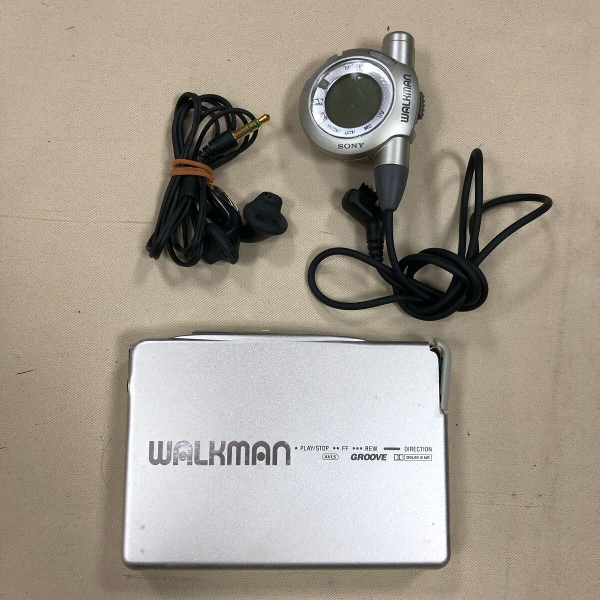 美品　通電確認済　SONY WM-EX9 ウォークマン シルバー 通電OK】SONY WM-EX9 ウォークマン シルバー 付属品付