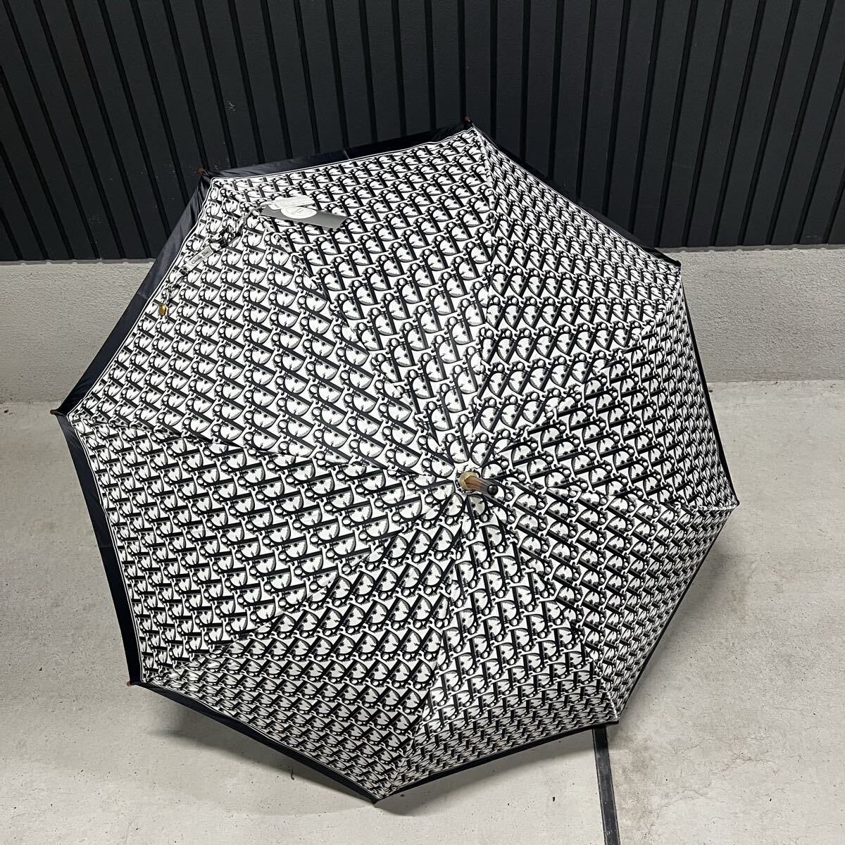 【未使用品】クリスチャンディオール 晴雨兼用傘 廃盤品 yukishop｜激安ブランドコピー バッグ/時計/服/靴/ジュエリー