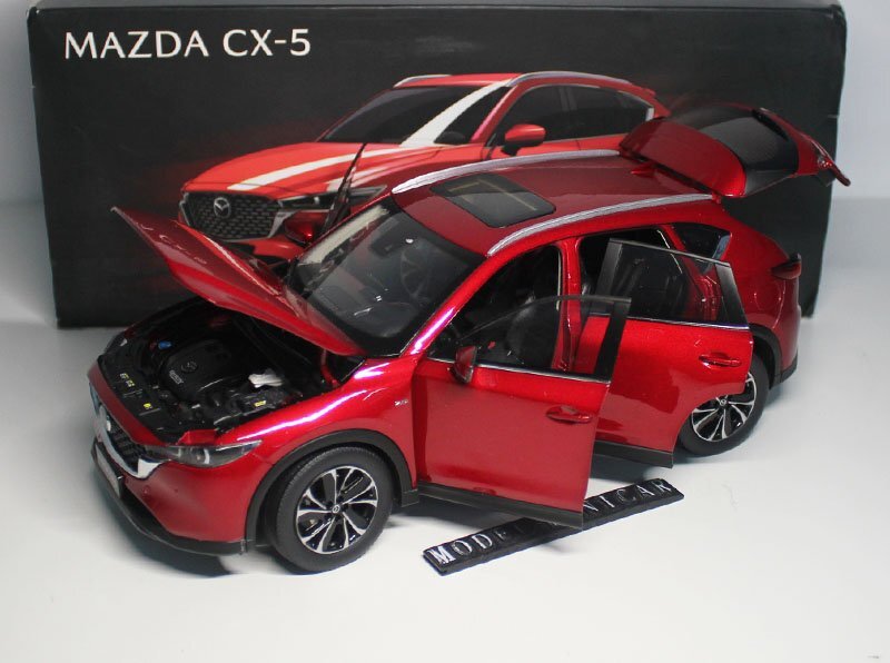 激レア！マツダ CX-5 赤 ミニカー 1/18 Amazon | MAZDA特注 1/18 マツダ CX-5 (レッド) 2022 | ミニカー