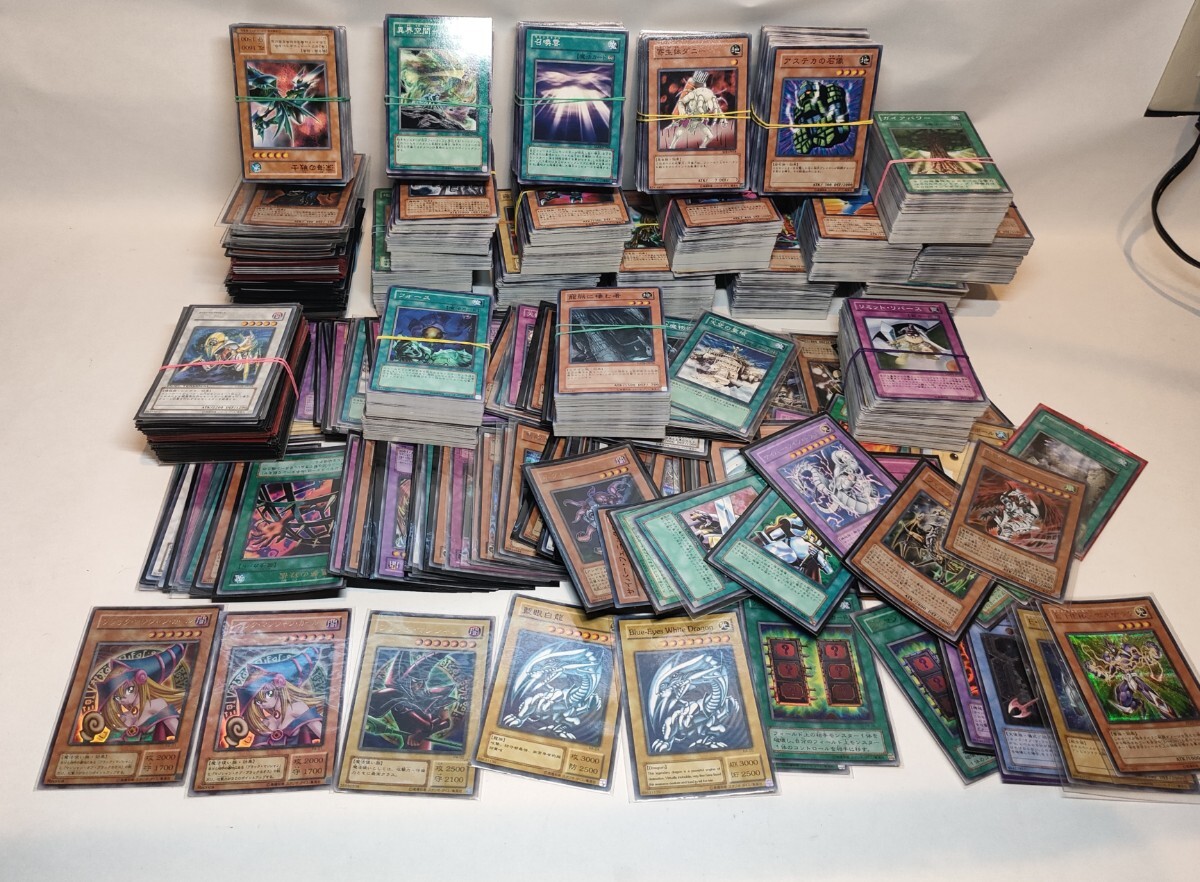遊戯王　カード　約200枚　レアカード多数 2025年最新】遊戯王カード高額ランキングTOP20！一番高いカード