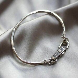 バングル ブレスレット シルバー925 ユニセックス フック シンプルデザイン メンズ レディース シンプル たたき プレーン
