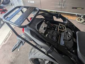 Kawasaki H2SX K's Factory Задний багажник, использовался около 500 км, красивый.