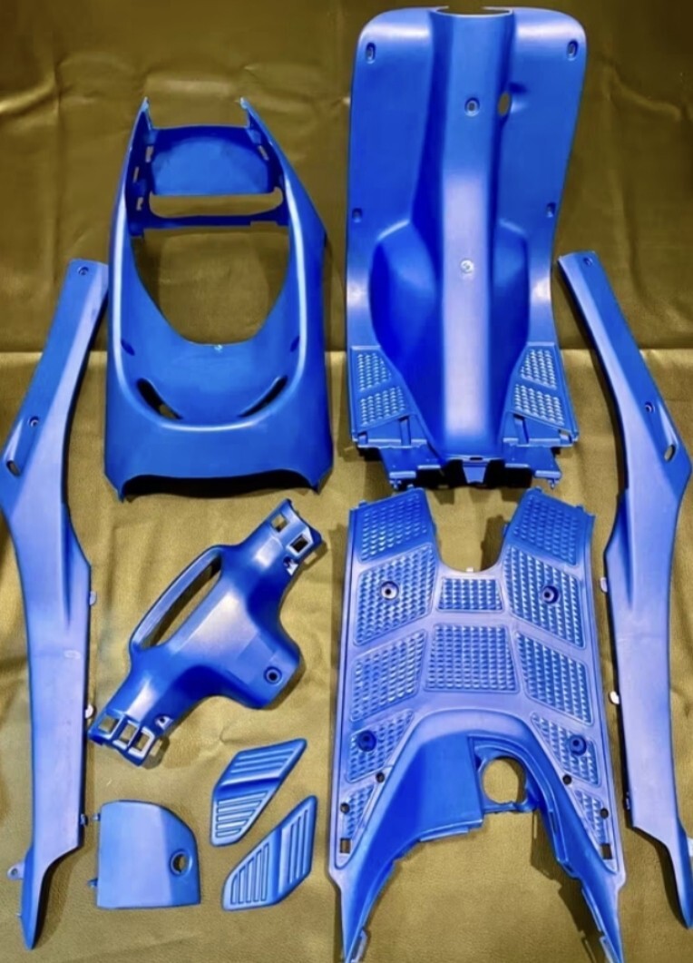 2025年最新】Yahoo!オークション -af18 カウル(パーツ)の中古品