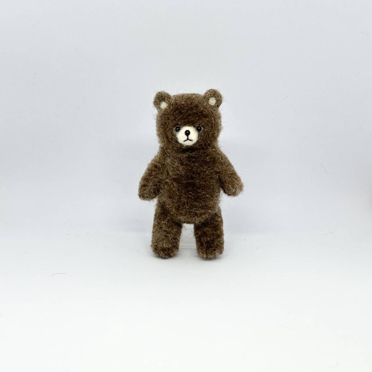Tree nuts bear ぬいぐるみ作家　クマ　中古品 Tree nuts bear☆テディベア ちびっ子ベアさん（モカ&クリーム