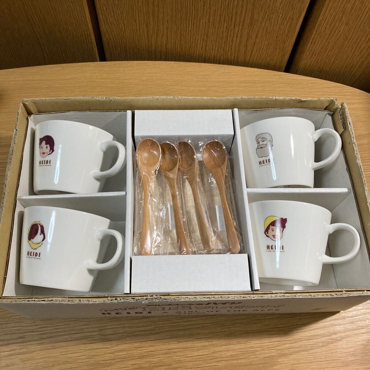 非売未使用品 ５点セット アルプスの少女ハイジ マグカップ 箱はありません 非売未使用品 5点セット アルプスの少女ハイジ マグカップ 箱は
