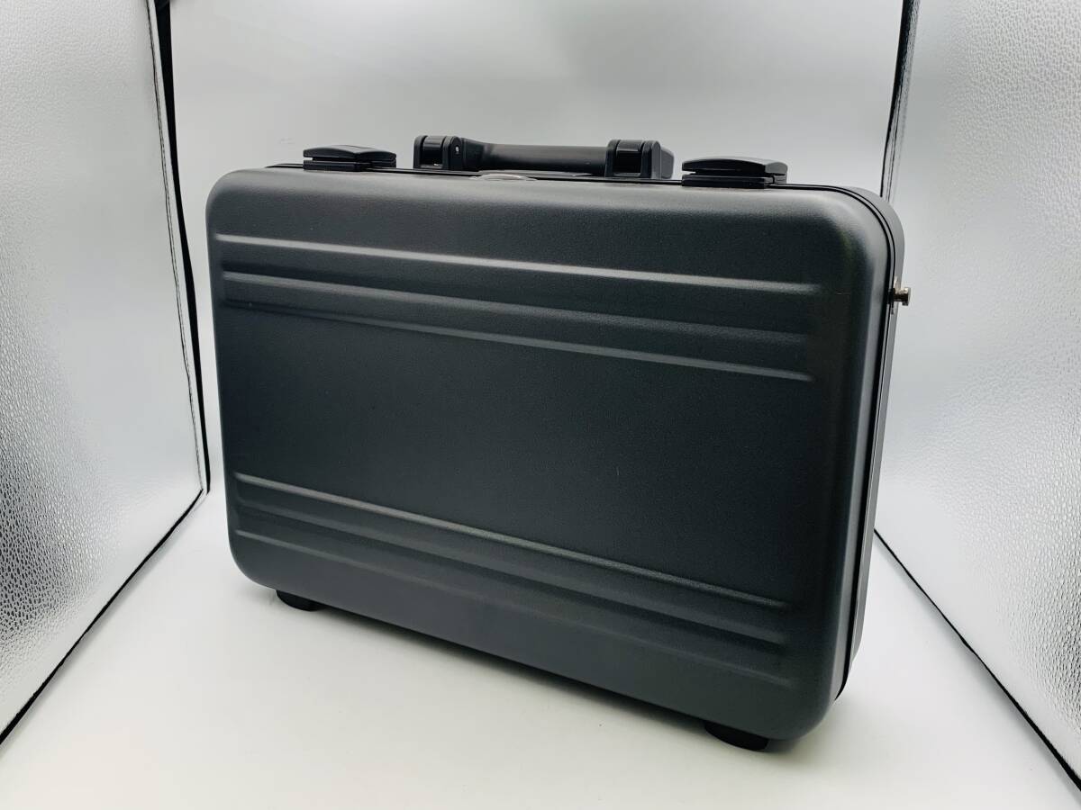 ゼロハリバートン アタッシュケース ダイヤルロック金具 トランクケース メンズ ゼロハリバートン アタッシュケース ダイヤルロック金具