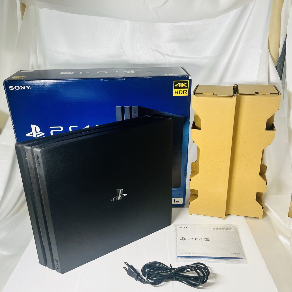 PlayStation4 - 7/11終了 中古美品 PS4Pro ジェットブラック CUH-7200B ゲオ公式通販サイト/ゲオオンラインストア【中古・箱説なし