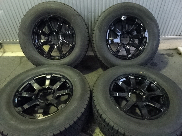 トヨタ ハイラックス125純正タイヤホイールセット　2023年式 美品 トヨタ ハイラックス125純正タイヤホイール 2023年式 美品