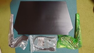 ハイセンス U8N4K液晶テレビ 部品