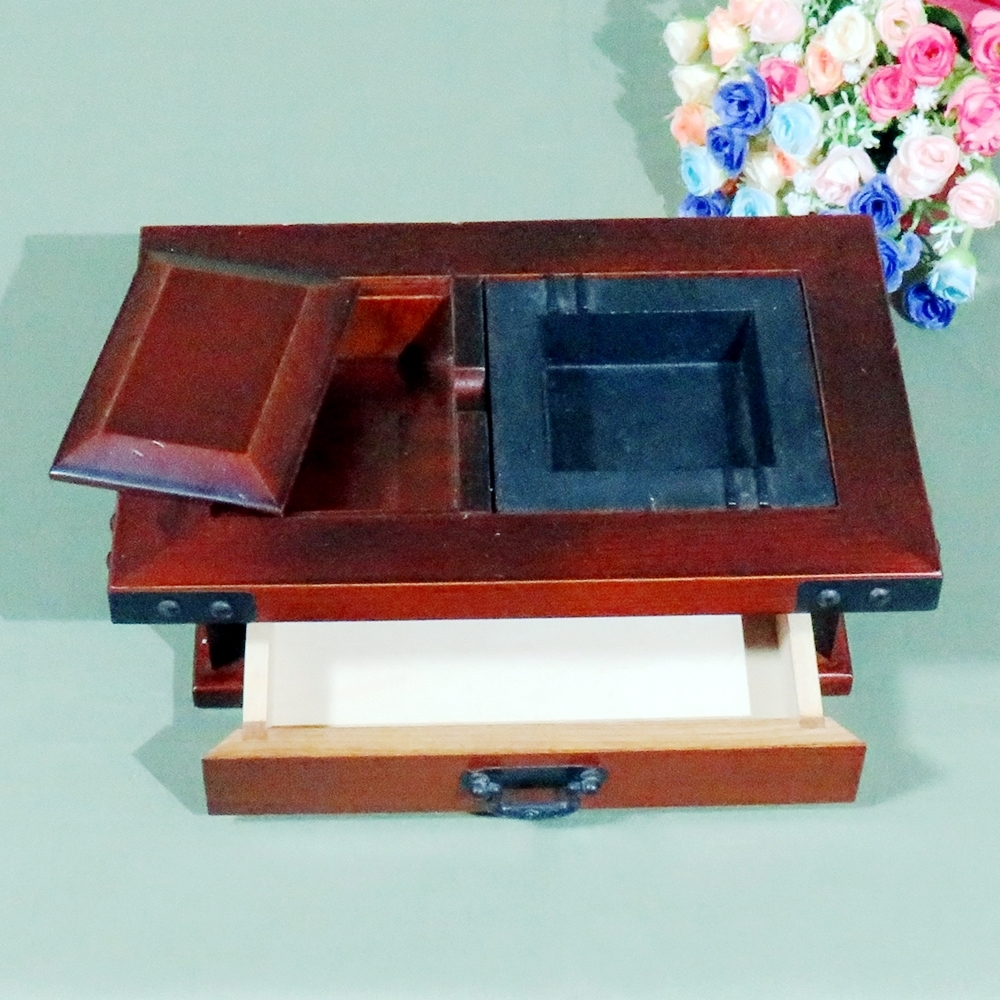 灰皿 木製 ビンテージ 【置物 インテリア】 Amazon.co.jp: 激レア 50s ビンテージ 穴空き頭 灰皿 置物