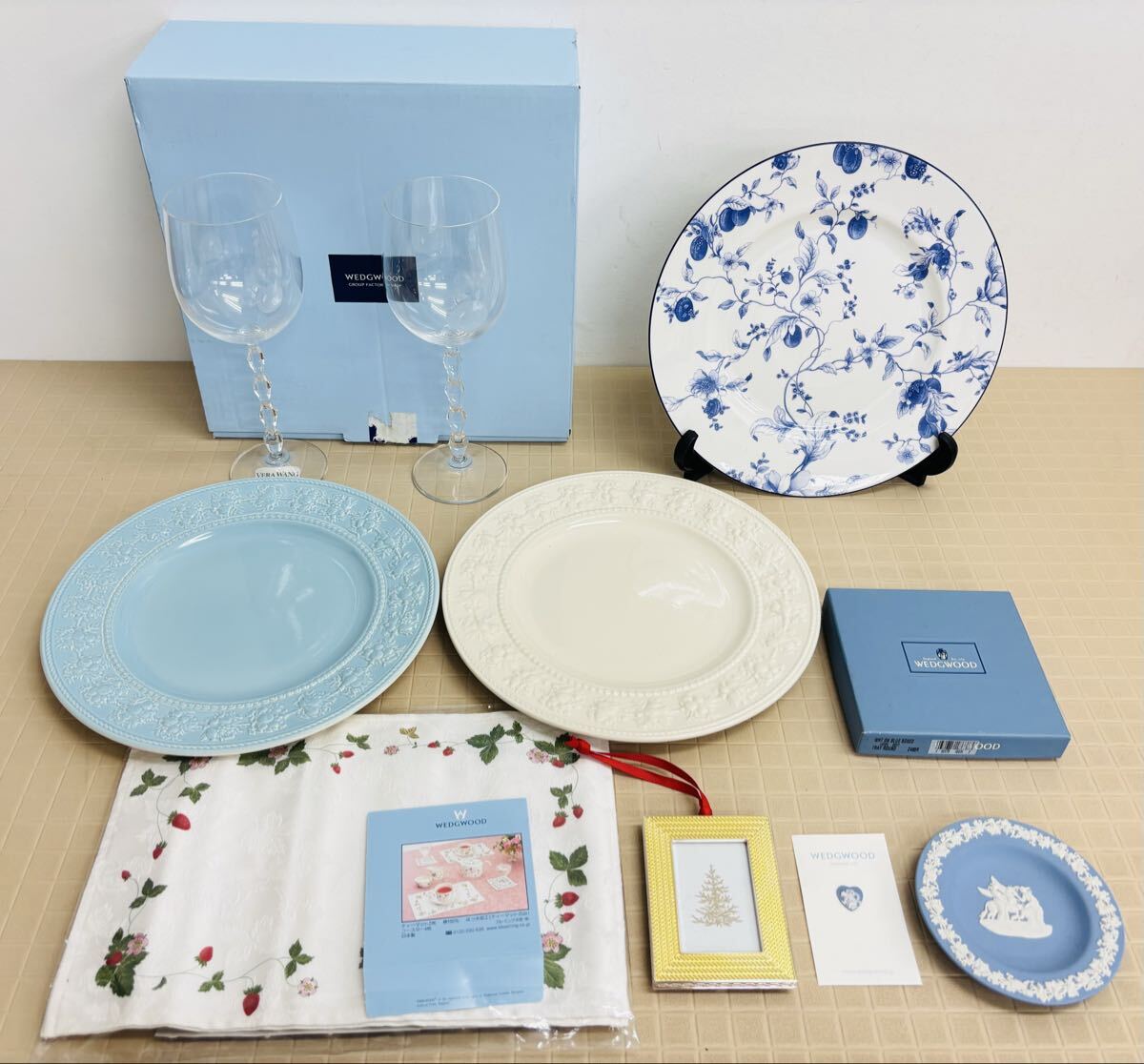 ウェッジウッド他ティーマット6枚セット美品 Yahoo!オークション -「wedgwood ティーマット」の落札相場