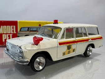 パブリカ　モデルペット　ミニカー ☆特価品 リンカーン カプリ ホットロッド 1954 `シャドー