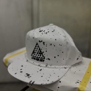 LOVE EAR ART 個展限定 メッシュキャップ