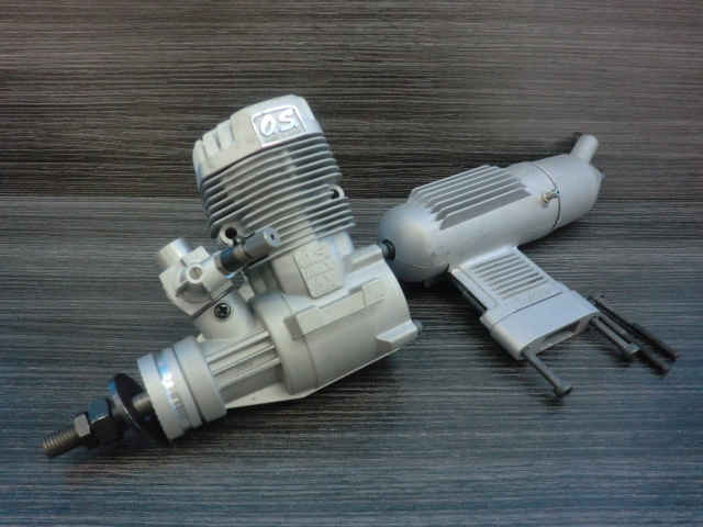 O.S. MAX 12LD-X ラジコン　エンジン　未使用？ O.S. MAX 12LD-X ラジコン エンジン 未使用？ O.S. MAX 12LD-X