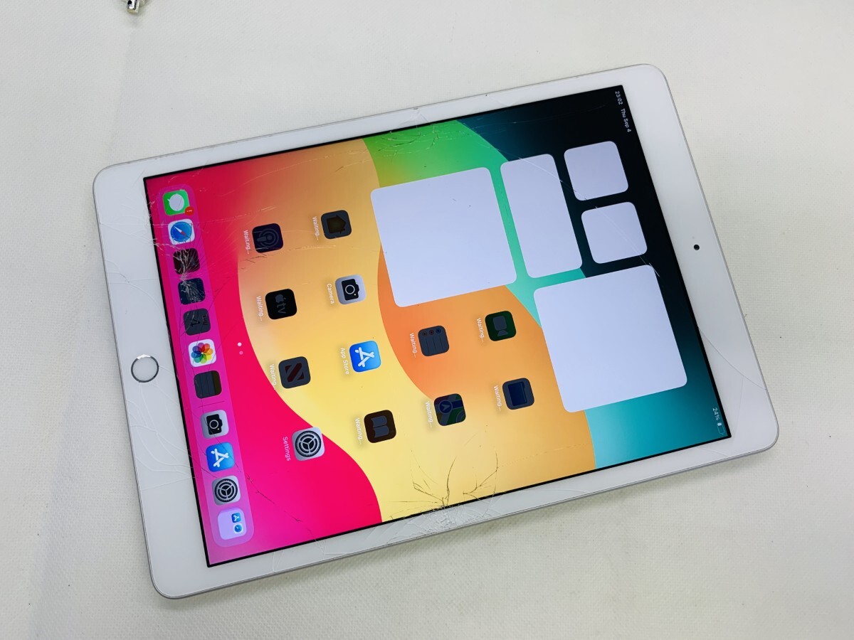 美品iPad 8世代充電容量93％　32GBゴールドWi-Fiモデル Amazon.co.jp: 【整備済み品】 Apple iPad (第8世代) Wi-Fi