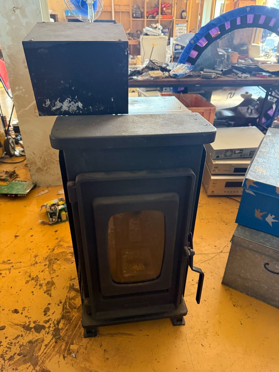 【未開封品】イワタニ 自然通気形開放式石油ストーブ YH-245 7〜9畳 Iwatani 自然通気形開放式石油ストーブ 型番YH-245 7〜9畳 2025