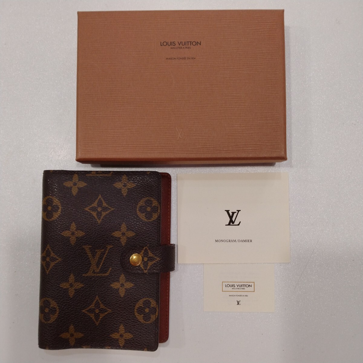 ルイヴィトン　モノグラム　手帳（箱付き） LOUIS VUITTON ルイヴィトン 手帳カバー モノグラム 箱付 3_61