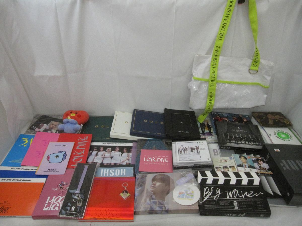 BLACK PINKまとめ売り BLACKPINK PREMIUM DEBUT SHOWCASE GOODS