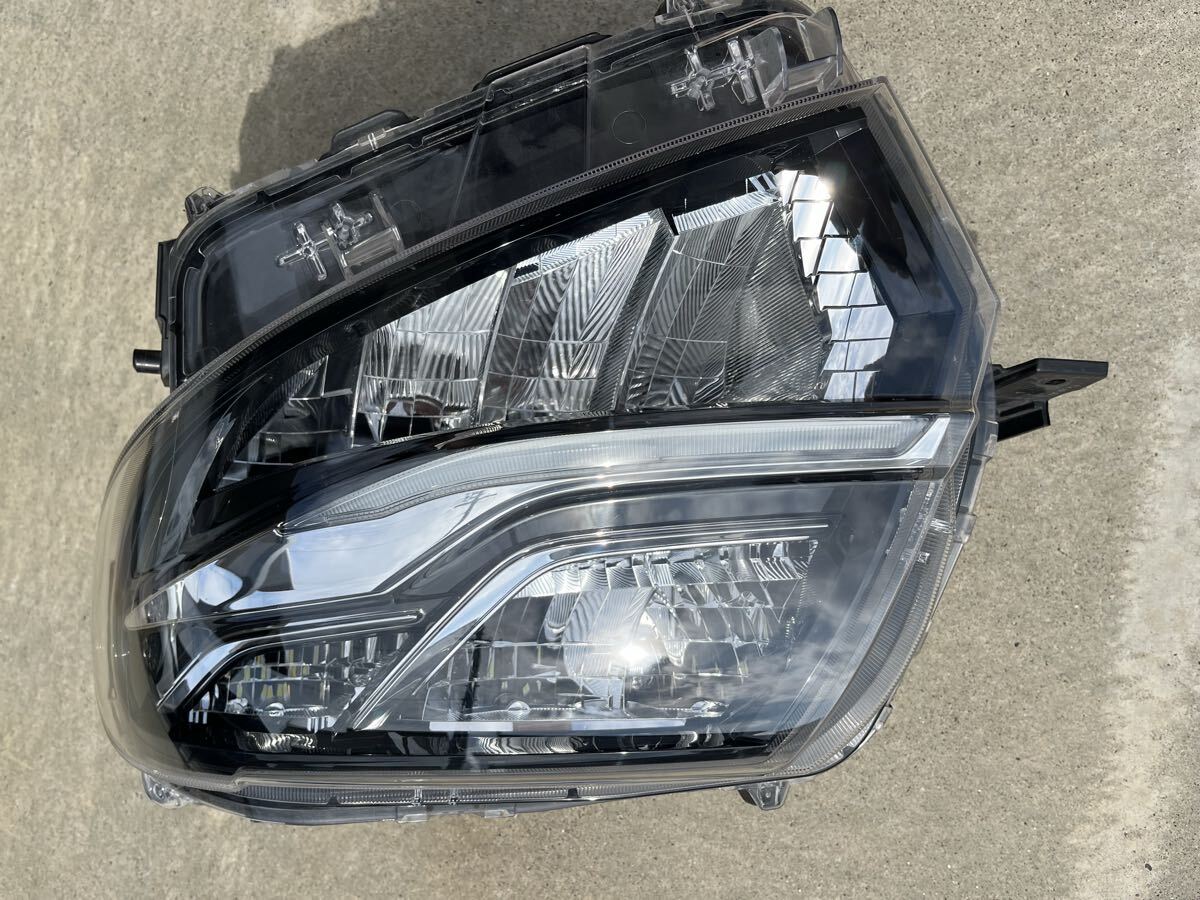 LA650Sタントカスタム後期 純正 LED ヘッドライト ランプ 左 33-2226☆【値下】LED LA650S タント☆左ヘッドライト KOITO 100