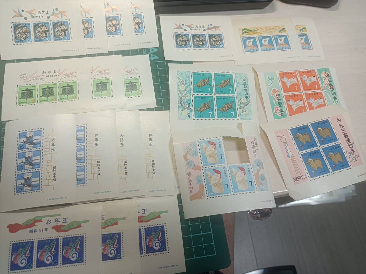 【ａ】KT-51　切手コレクター放出品　お年玉切手シート　34枚（昭和20年代） 昭和51年 お年玉切手の通販