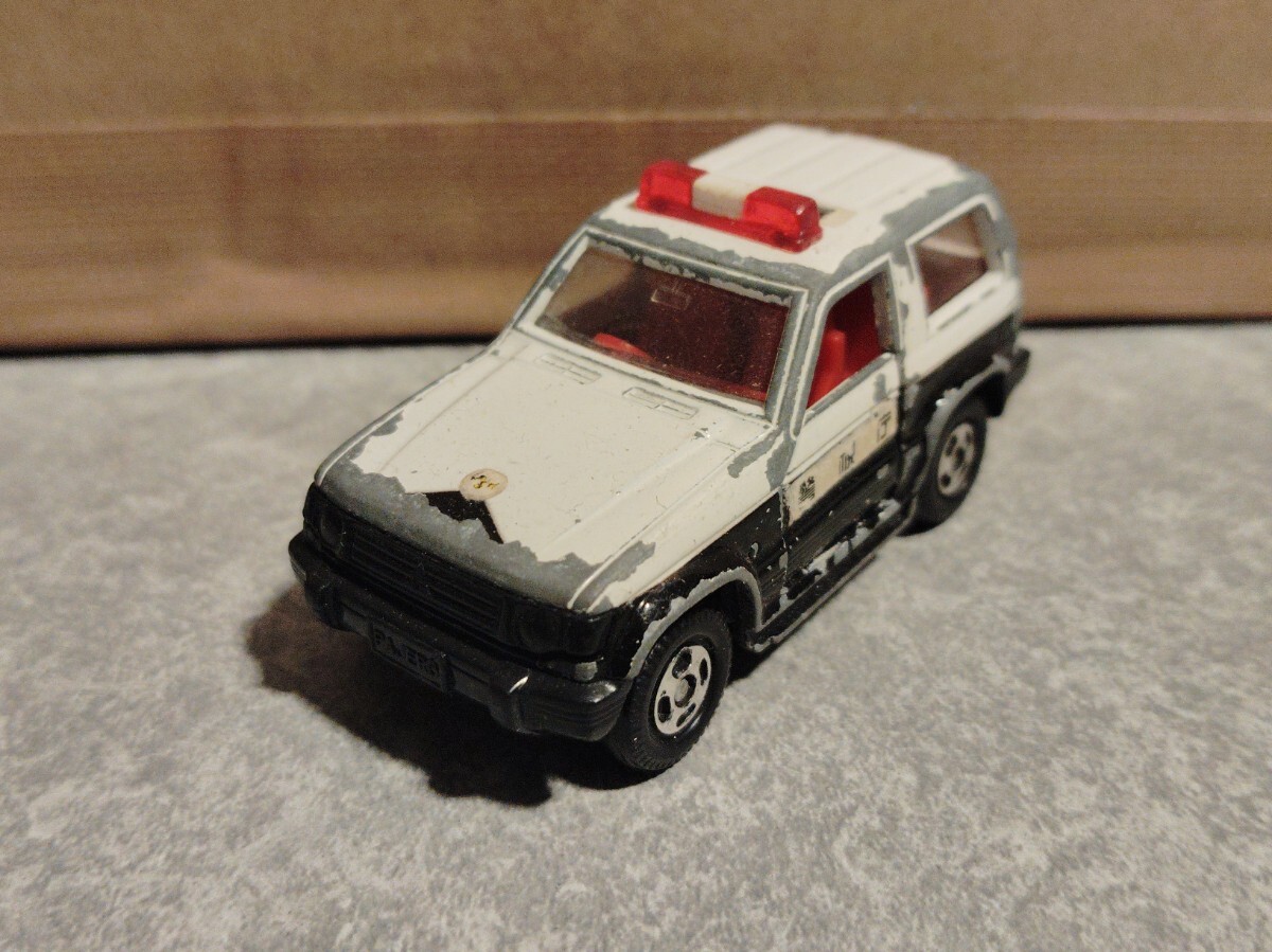 日本製 トミカ 三菱パジェロ 日本道路公団パトロールカー 三菱 パジェロ 日本道路パトロールカー ミニカー - メルカリ