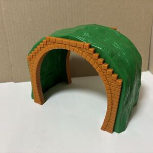 【プラレール】トンネル 複線 パイロット社 すいすいおえかき・はしるトーマス