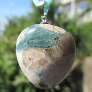 茨城県妙見山産 リチア輝石 ペンダントトップ