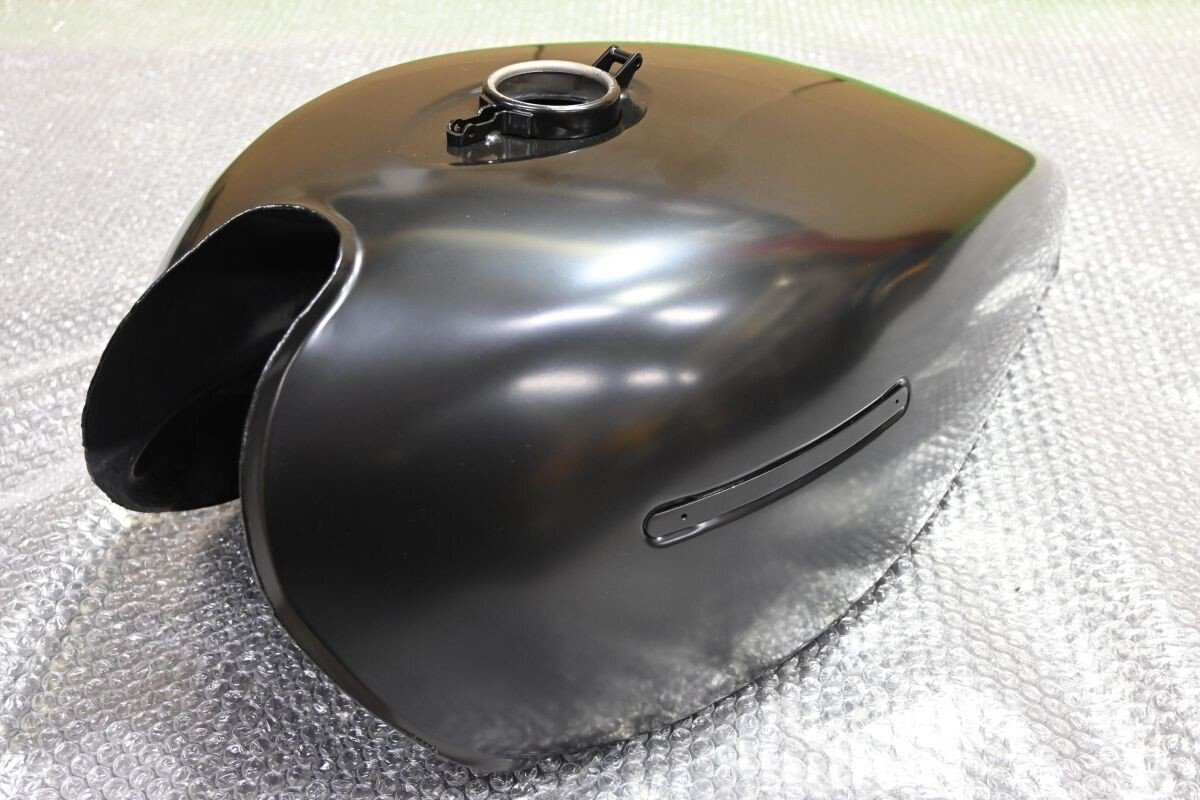 ア*ラ様 Z750RSタンク 2025年最新】Yahoo!オークション -z750rs(タンク)の中古品・新品