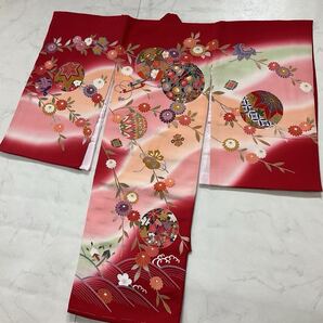 ◆kimono+one◆未使用同然◆産着◆お宮参り◆正絹◆友禅暈し金彩刺繍◆3歳用◆仕付け糸◆女の子着物◆襦袢付き◆七五三◆こどものひY92
