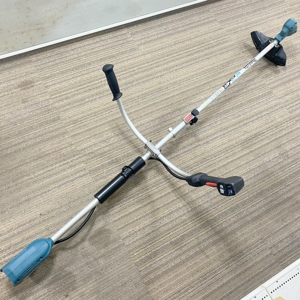 【中古品】Makita 充電式草刈機 MUR191UD 本体のみ 分割式 マキタ MUR191UDRG 18V充電式草刈機 Uハンドル(分割棹)【送料無料】