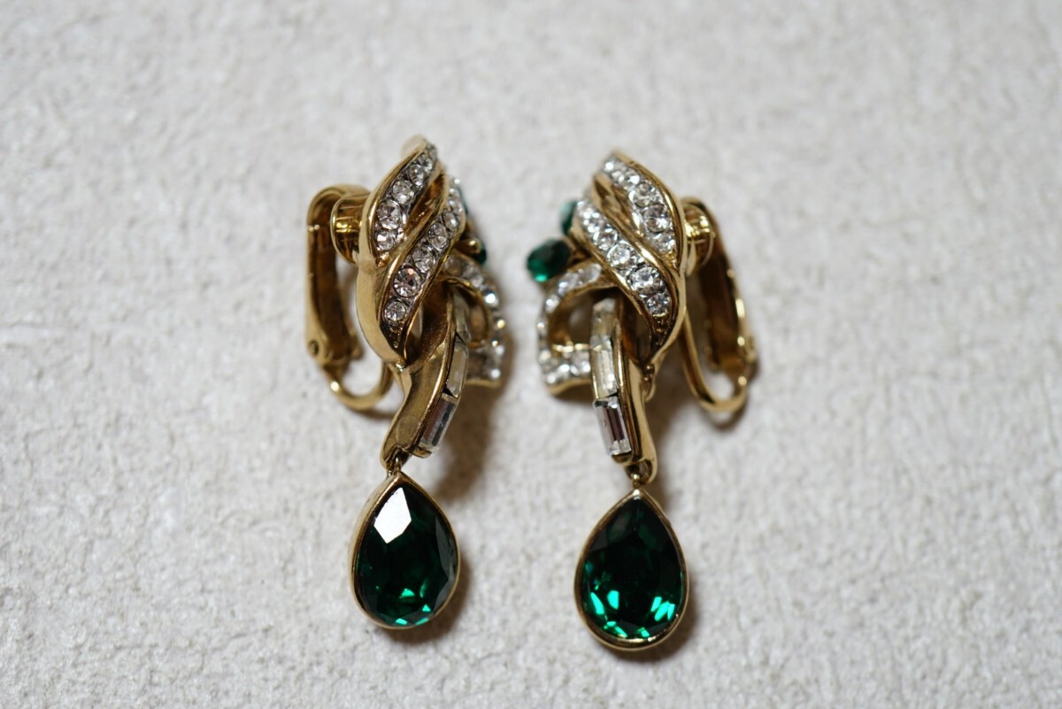 A&S アトウッド＆ソーヤー イギリス ヴィンテージ ネックレス イヤリング A&S Attwood & Sawyer The Attwood Collection Vintage Necklace