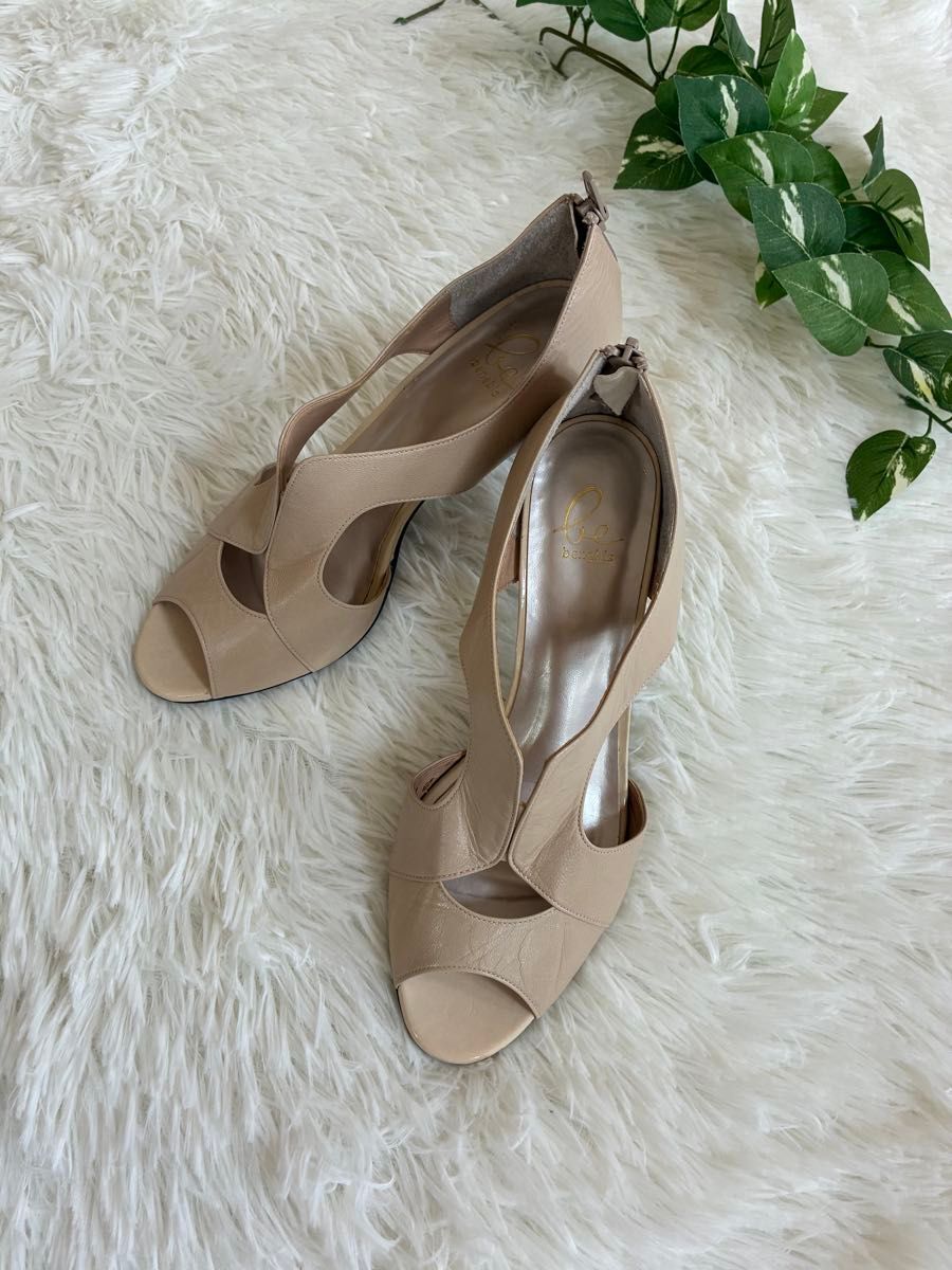 Benebis日本製　レディース　ジップアップ　サンダル　パンプス　23.5EE