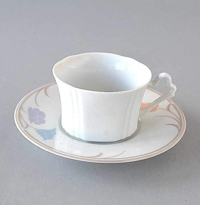 【美品】Ashford 『NEPTUNE』　カップ&ソーサー 深皿 4セット 美品】Ashford 『NEPTUNE』 カップ&ソーサー 深皿 4セット