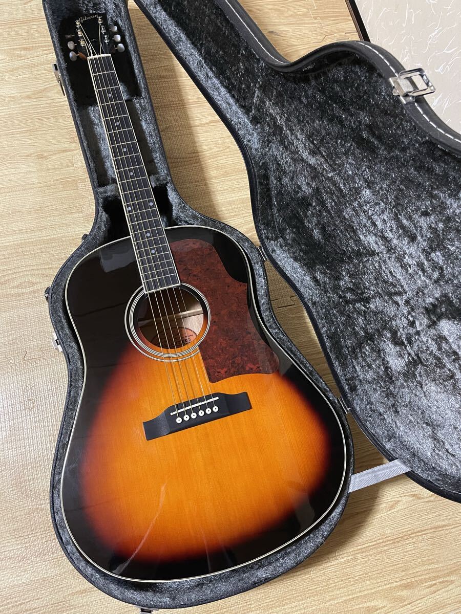 【美品】Gibson j-45 アコースティックギター　ハードケース、おまけ付き Gibson J-45 アコースティックギター ハードケース付き