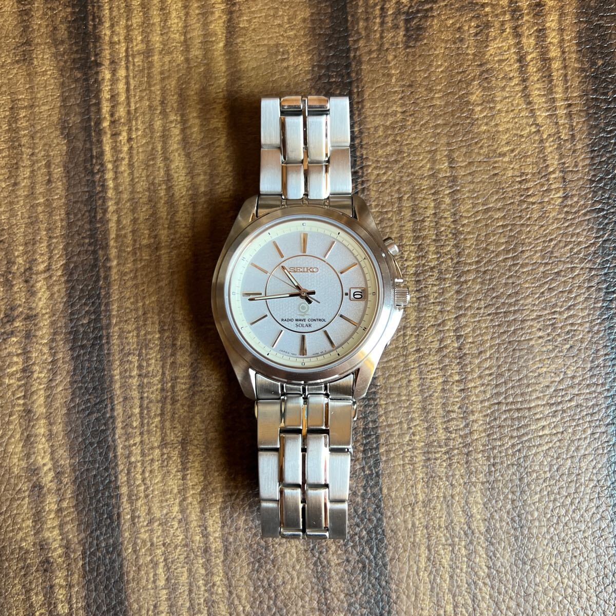 00717　腕時計　セイコー　7B22-HAB0　SEIKO　ウェーブセクター　ソーラー　福山通運　60周年記念 SEIKO - セイコー・スピリット・7B22-0BK0・電波ソーラー・ホワイト