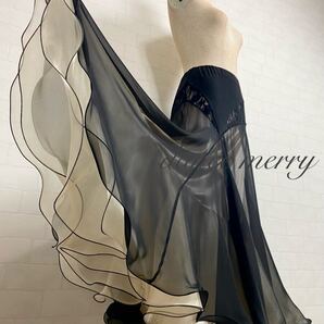 ★送料無料★【MERRY】 新品 豪華 社交ダンス スカート ベージュ 黒 レース シフォン 4814 レッスン パーティ ステージ 衣装 タンゴ 上品