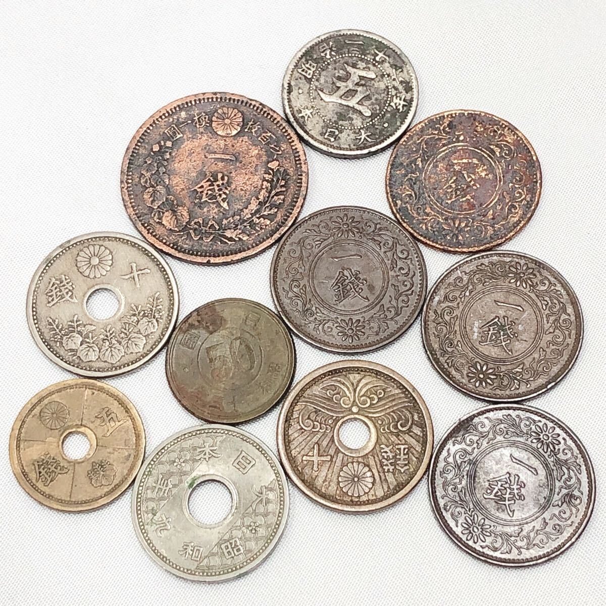 日本の旧銀貨　古銭　大正　昭和 鳳凰 50銭銀貨 大正12年銘(1923年) 近代銀貨 小型 50銭 美品