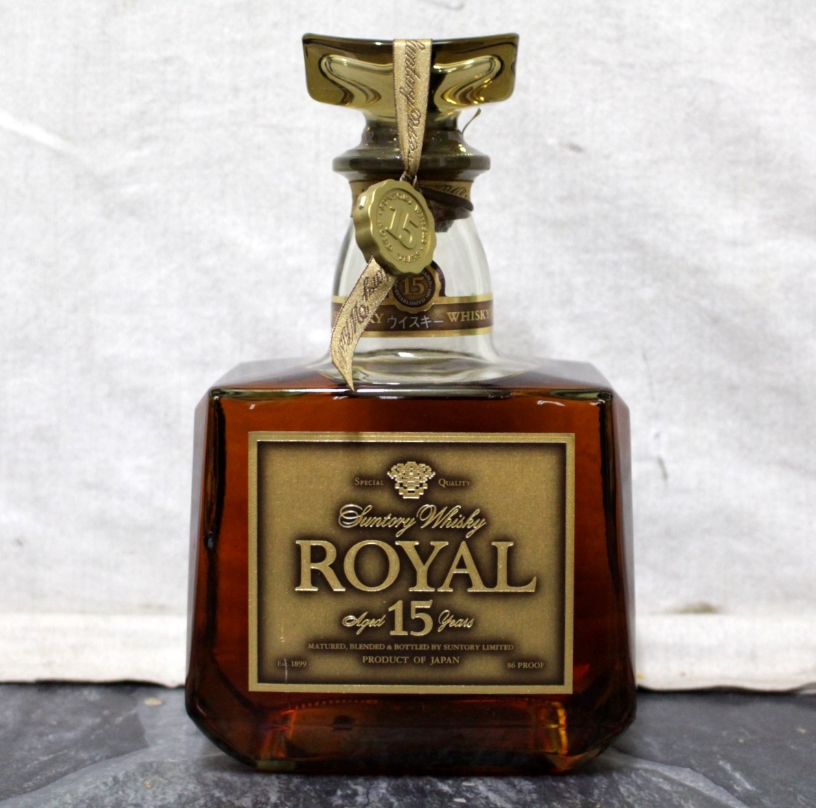 希少　サントリーローヤル　金ボトル　ゴールド　未歳　サントリー　古酒　ウイスキー Yahoo!オークション -「サントリー ローヤル ゴールド」の落札
