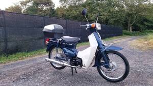 HONDAホンダスーパーカブ、AA01型式、自賠責保険令和12年3月まで、エンジン良好、全国陸送手配出来ます。軽トラック配達地域あり売り切り