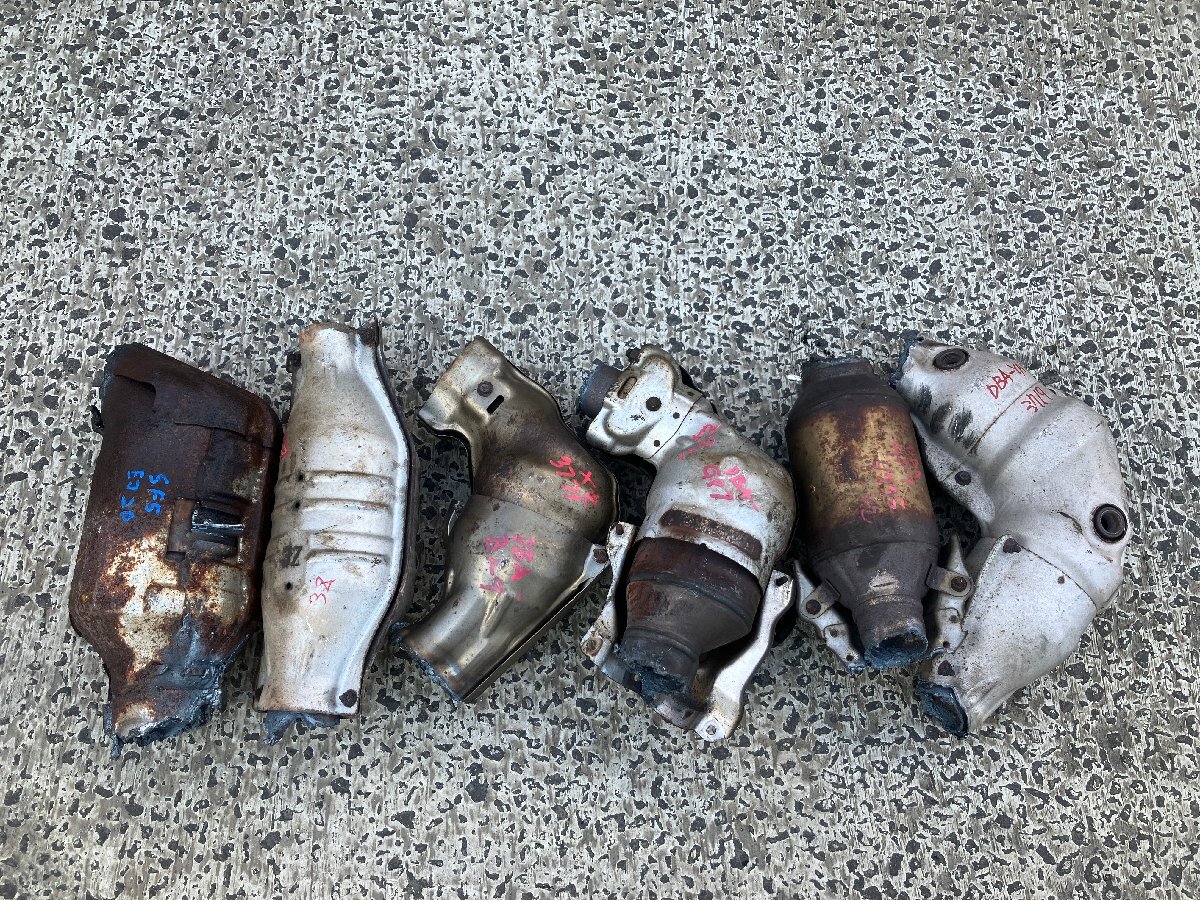 【中古】GJ2　インプレッサ　FB16A 触媒2個セット