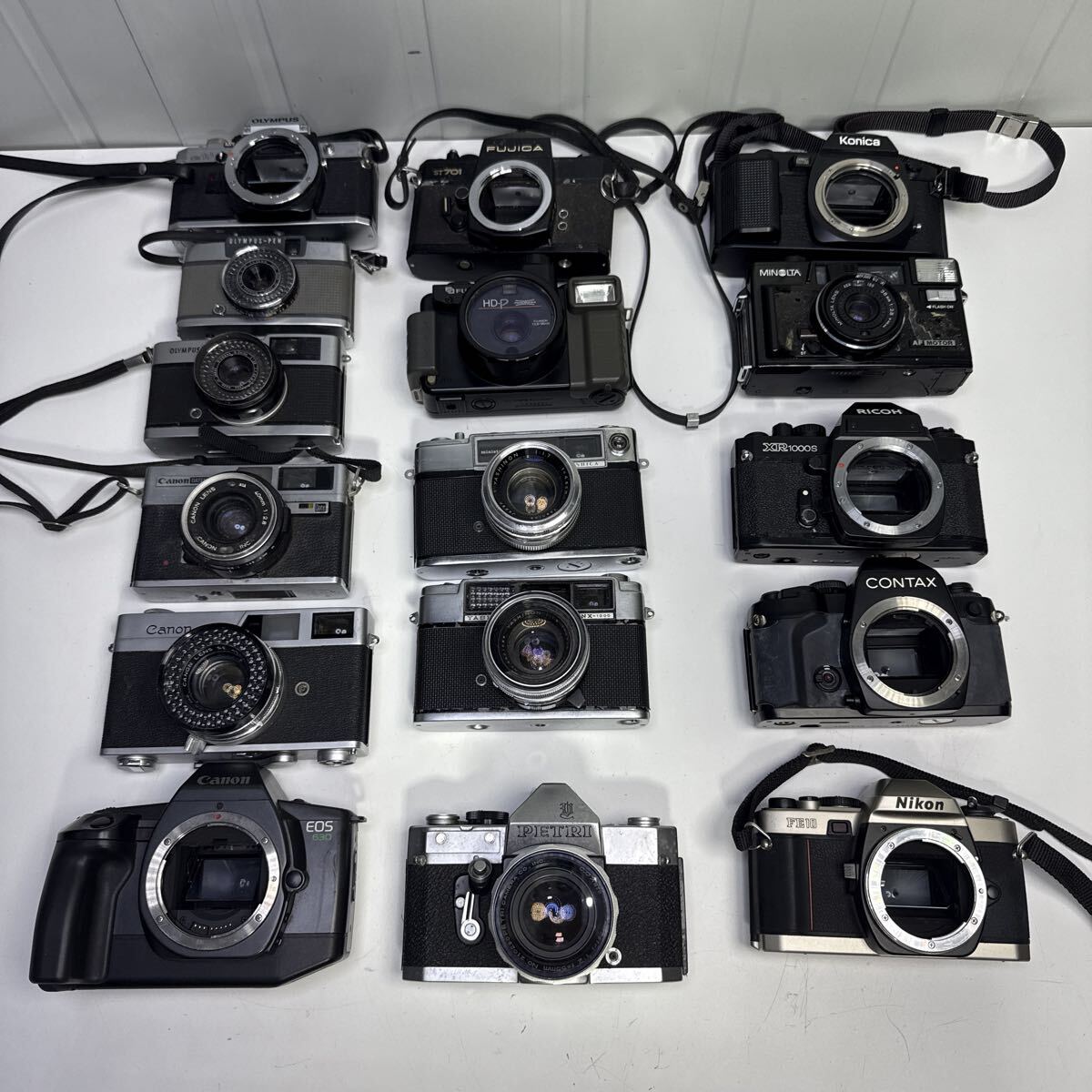 中古カメラ　MINOLTAとキャノンレンズのセット ジャンク 動作未確認 Canon Minolta フィルム一眼レフカメラ