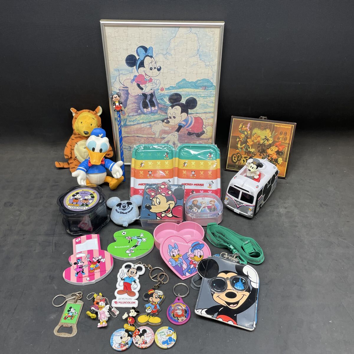 ディズニーランド　グーフィー　アクリルキーホルダー　レア　レトロ ディズニーランド グーフィー アクリルキーホルダー レア レトロ