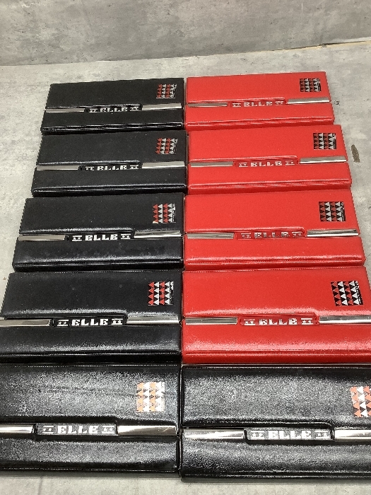 クラッシュ・バンディクー システム筆箱　平成レトロ　当時物 クラッシュ・バンディクー システム筆箱 平成レトロ 当時物 - メルカリ