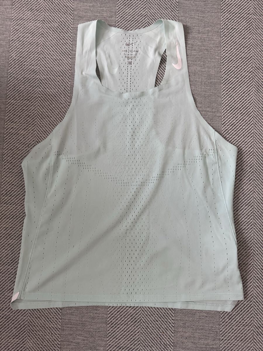 ［新品未使用品］NIKE ランニングディビジョン シングレット JP/Lサイズ 中古・古着通販】NIKE (ナイキ) ランニングシューズ レッド