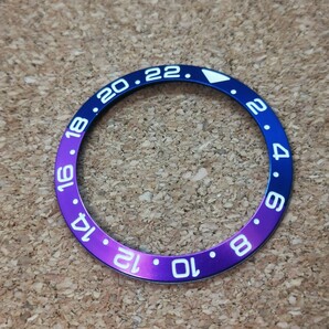 ベゼルインサート フクシア 外径 38mm 内径 30.5mm 腕時計 ウォッチ カスタム 交換 修理 補修 パーツ MOD 等