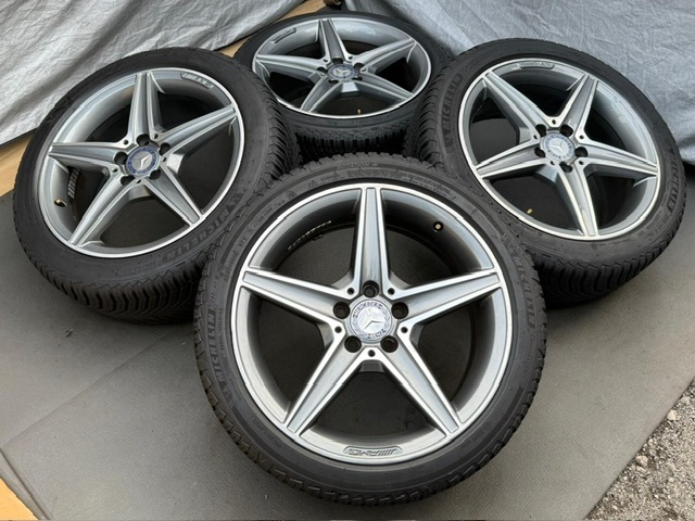 メルセデスベンツ AMG 18インチ FALKEN 4本セット メルセデスベンツ AMG 18インチ FALKEN 4本セット メルセデス