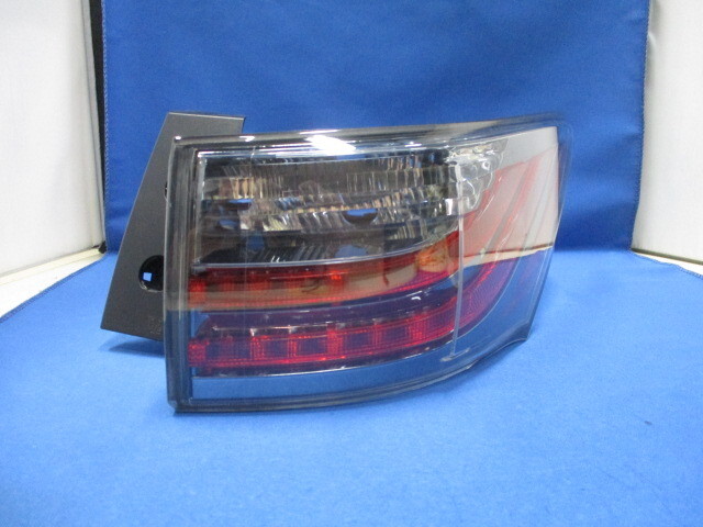 ct200h テールライト 2025年最新】Yahoo!オークション -レクサスct200h テールの中古