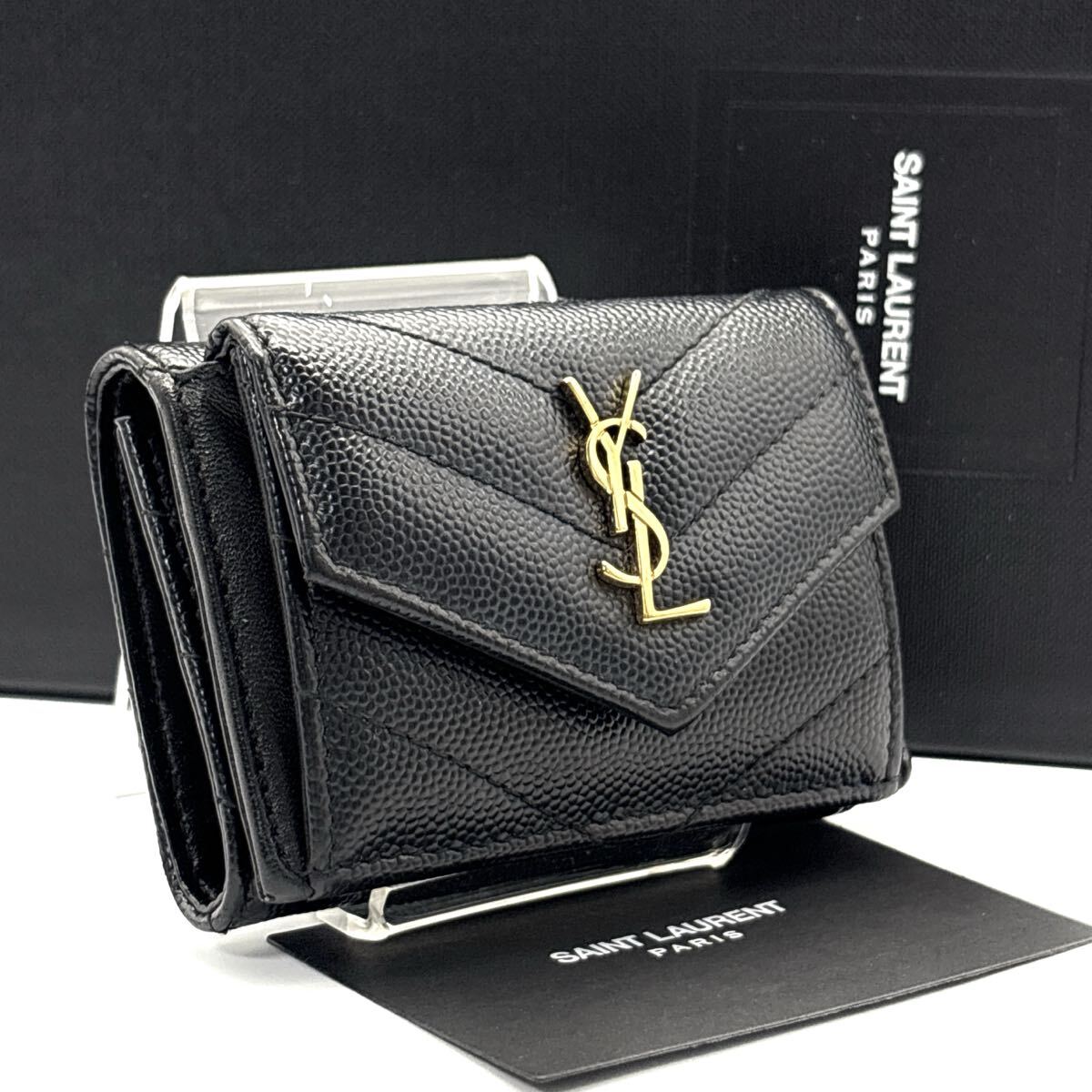 【未使用に近い】Saint Laurent 三つ折り　キャビアスキン　フラップ 未使用に近い】Saint Laurent 三つ折り キャビアスキン フラップ