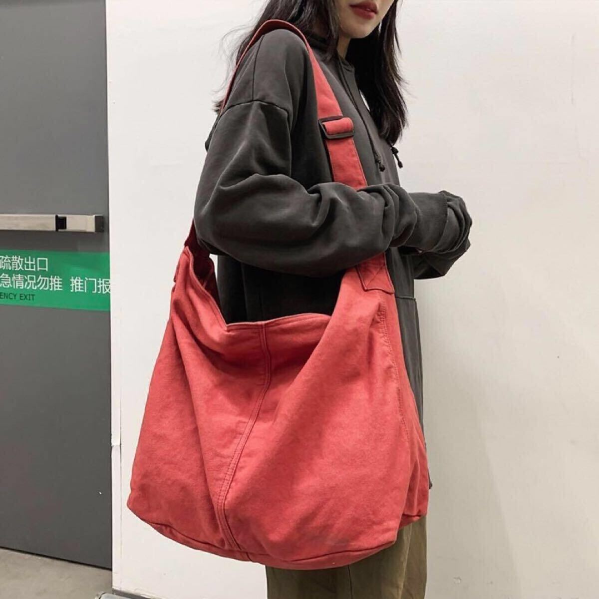 Yahoo!オークション -「vintage ニュースペーパーバッグ」の落札