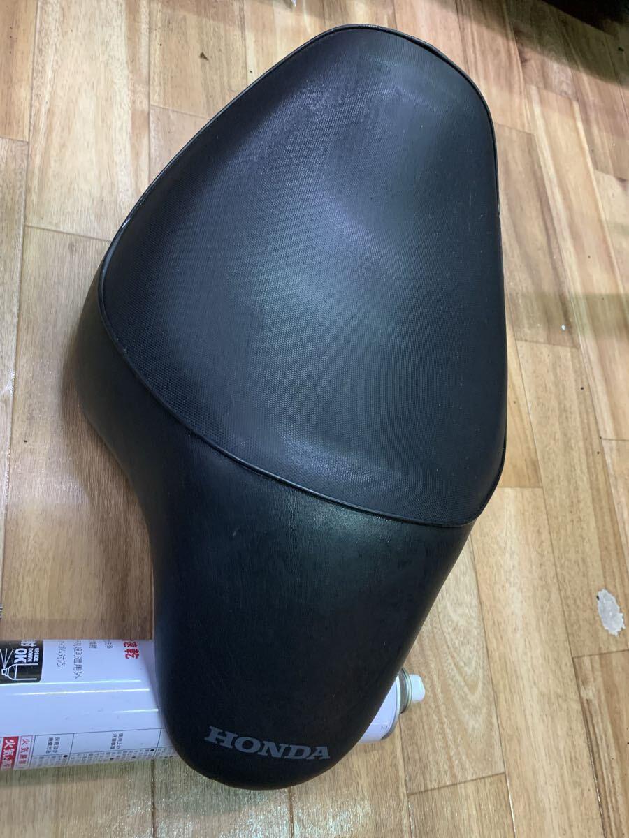 HONDA マグナ50 純正シート ホンダ マグナ50 シート 純正 中古 バイク 部品 AC13 MAGNA
